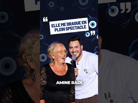Elle me drague en plein spectacle