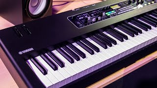 TECLADO YAMAHA CK61 STAGE KEYBOARD 61 TECLAS