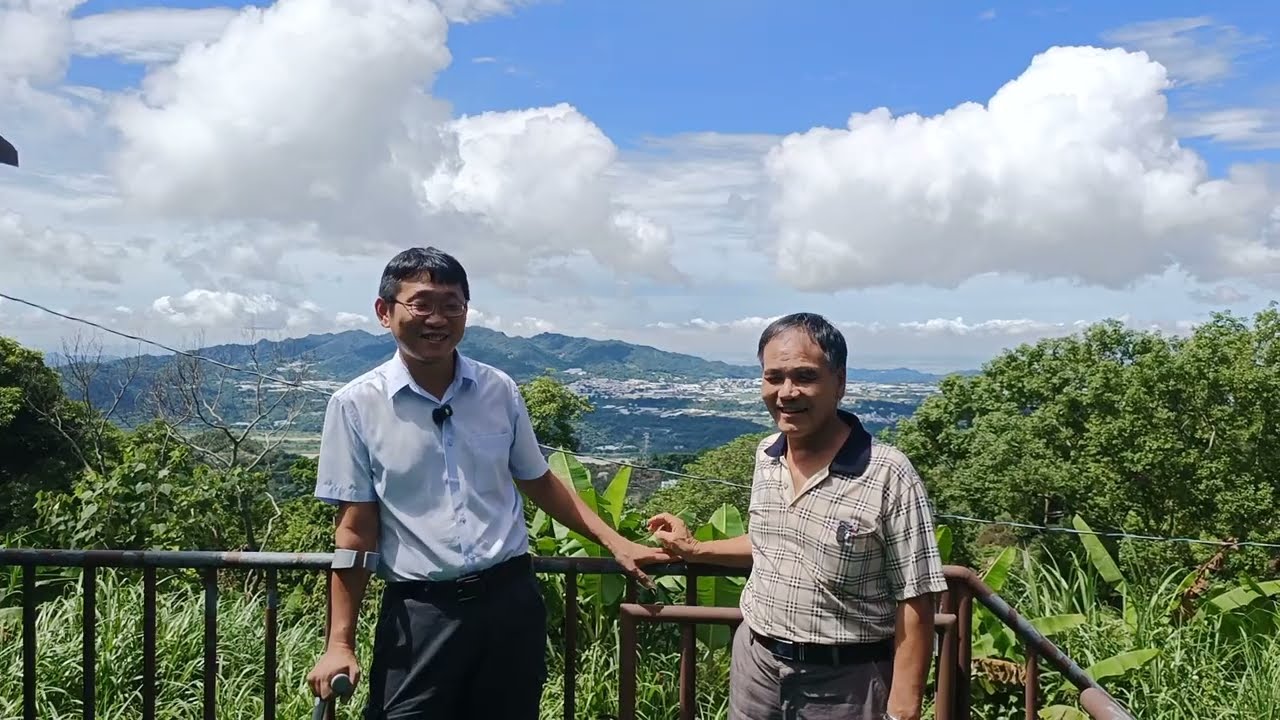 998萬買台中東勢慶福街臨路無限視野952地坪6棟小木屋透天平房+開心農場農牧用地有水有電0989905453/0902319088