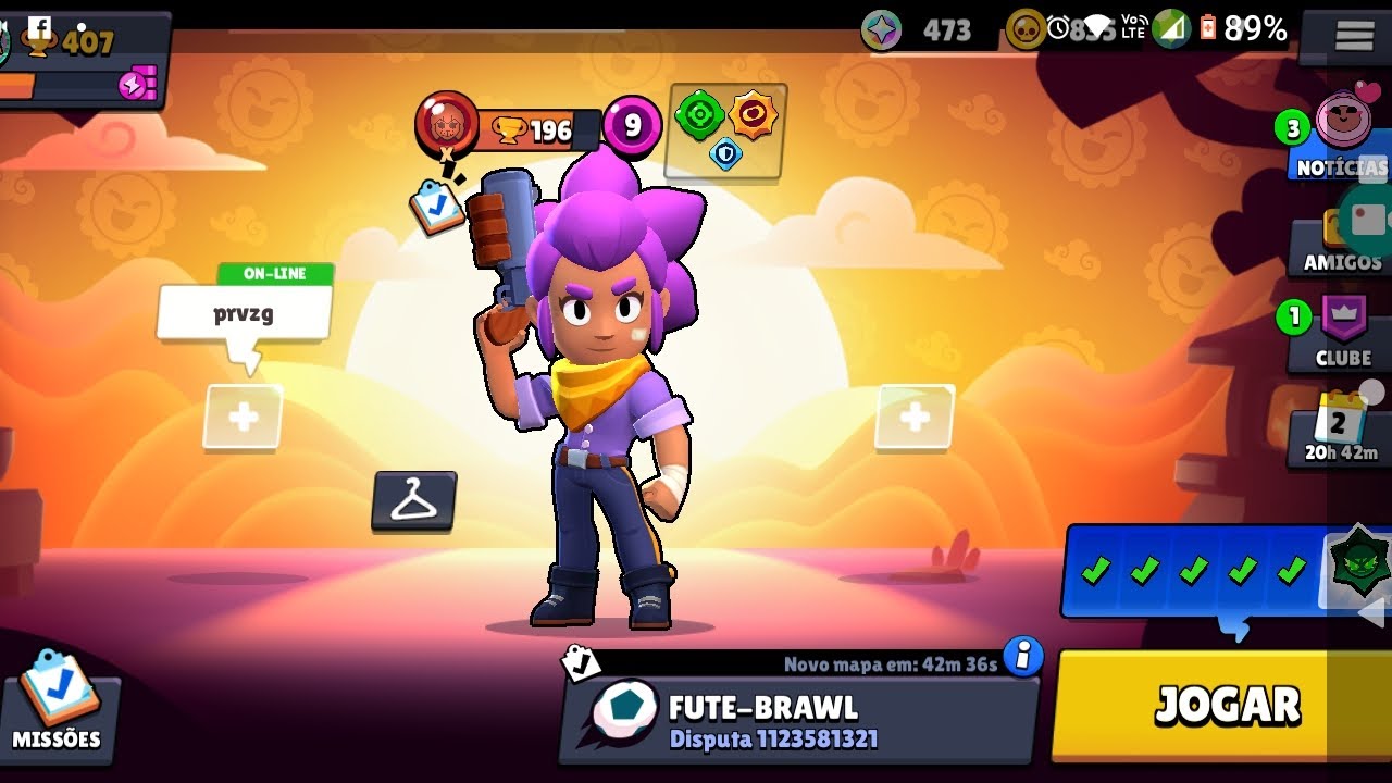Manoisaque jogando brawl stars