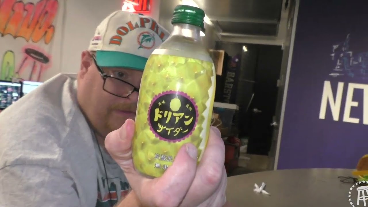 Tank's Taste Test Tomomasu Durian Cider - YouTube