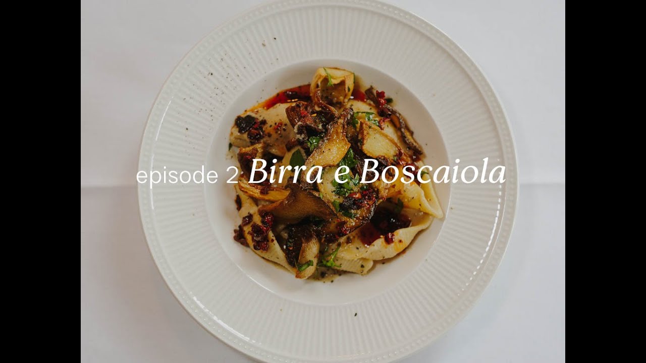 BIRRA E BOSCAIOLA - pasta met crispy paddenstoelen en romige paddenstoelensaus