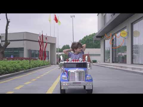 TOBBI 12V Licensed Freightliner Ride On Toy Dump Truck Tractor