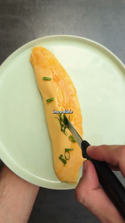 3 levels of omelette