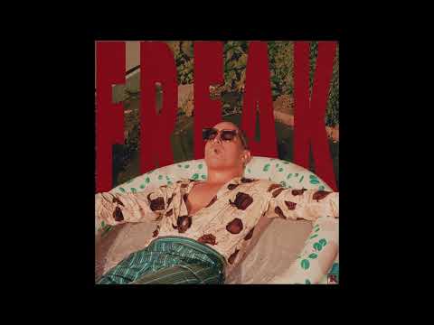 在 YouTube 上观看 J. Hutton - "Somewhere, Paris" OFFICIAL VERSION