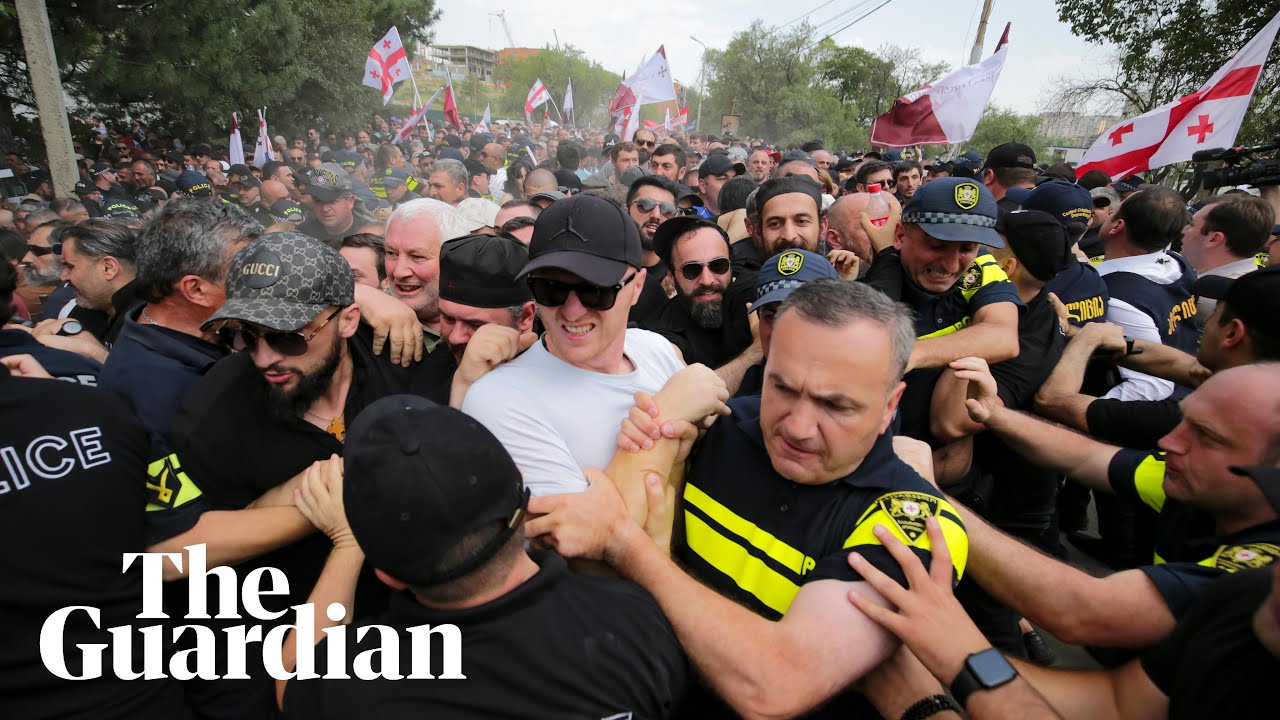 Thousands of anti LGBTQ protesters storm Georgia Pride festival