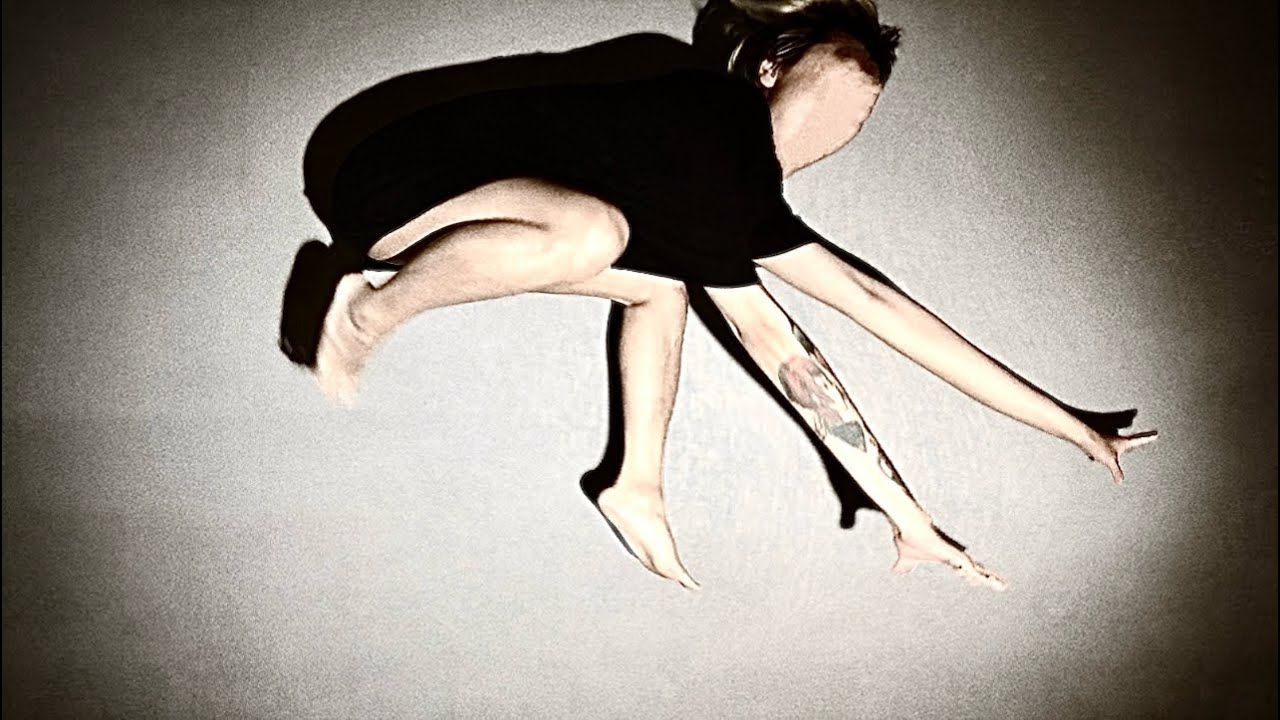 This Analog Horror Is Made With Just a Human Voice |Beatbox