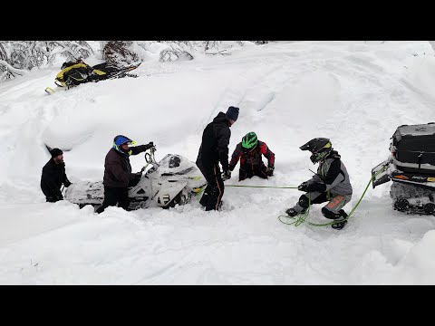 Video: Är det säkert att köra med en trasig fjäderben?