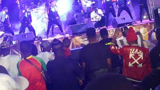 Floby en concert au stade municipale de Ouagadougou