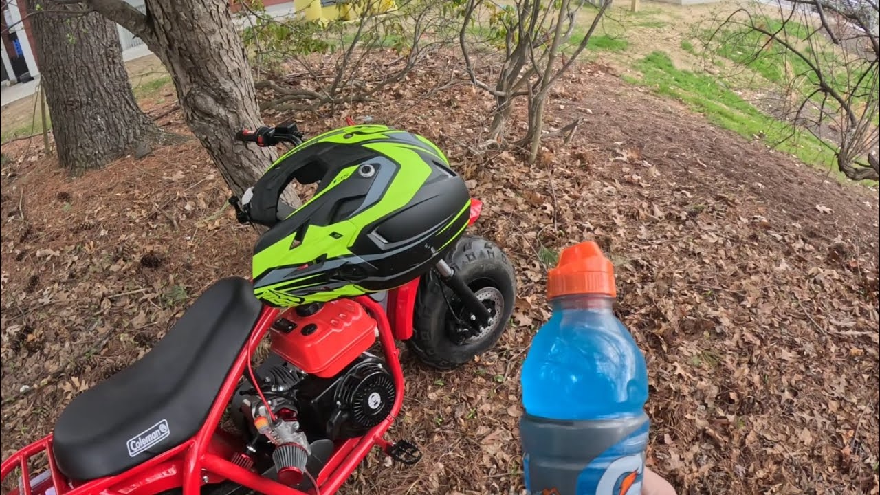 Quick Store Run on My Coleman b200 Mini Bike - YouTube
