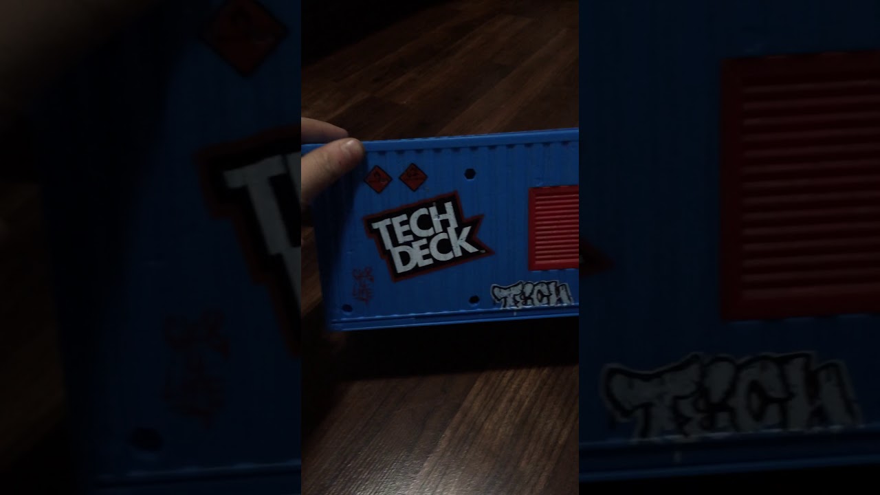 Grip and tricks finger scooter