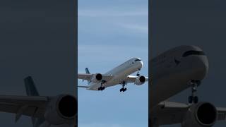 Cathay Pacific Airbus A350-1000 landing at Chicago O’HARE #cathaypacific #a3501000 #ohare