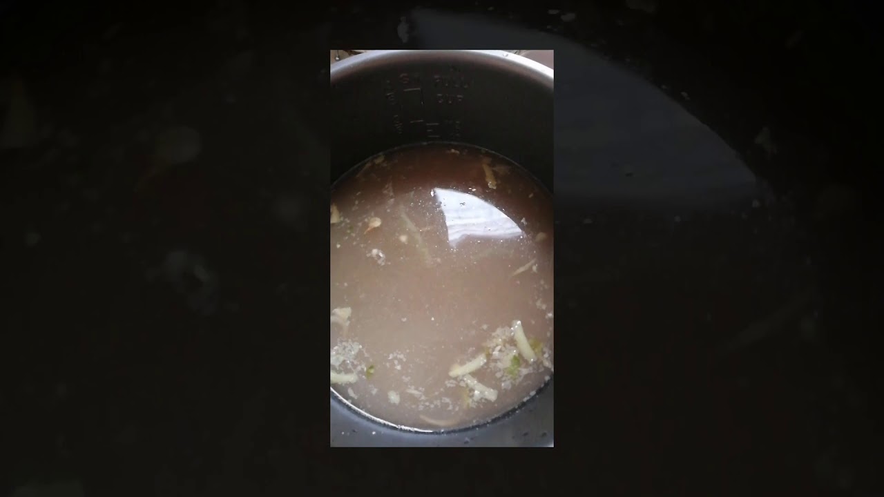 Bubur nasi menggunakan pressure cooker Dessini. YouTube