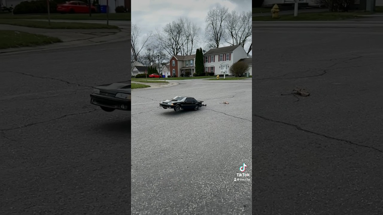 Got the new traxxas 5.0 drag slash boys!!