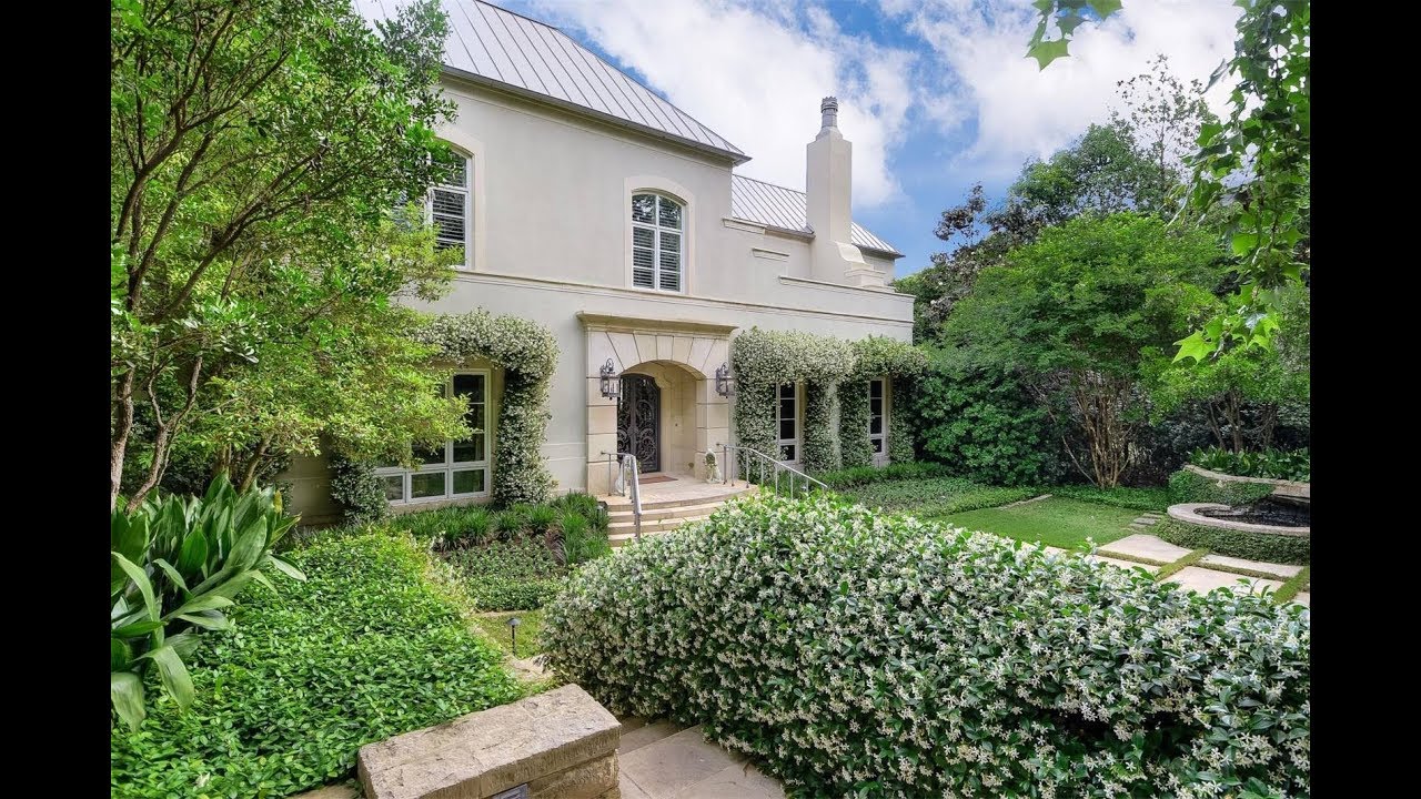 Prestigious French Abby-Inspired Home in San Antonio, Texas | Sotheby's International Realty