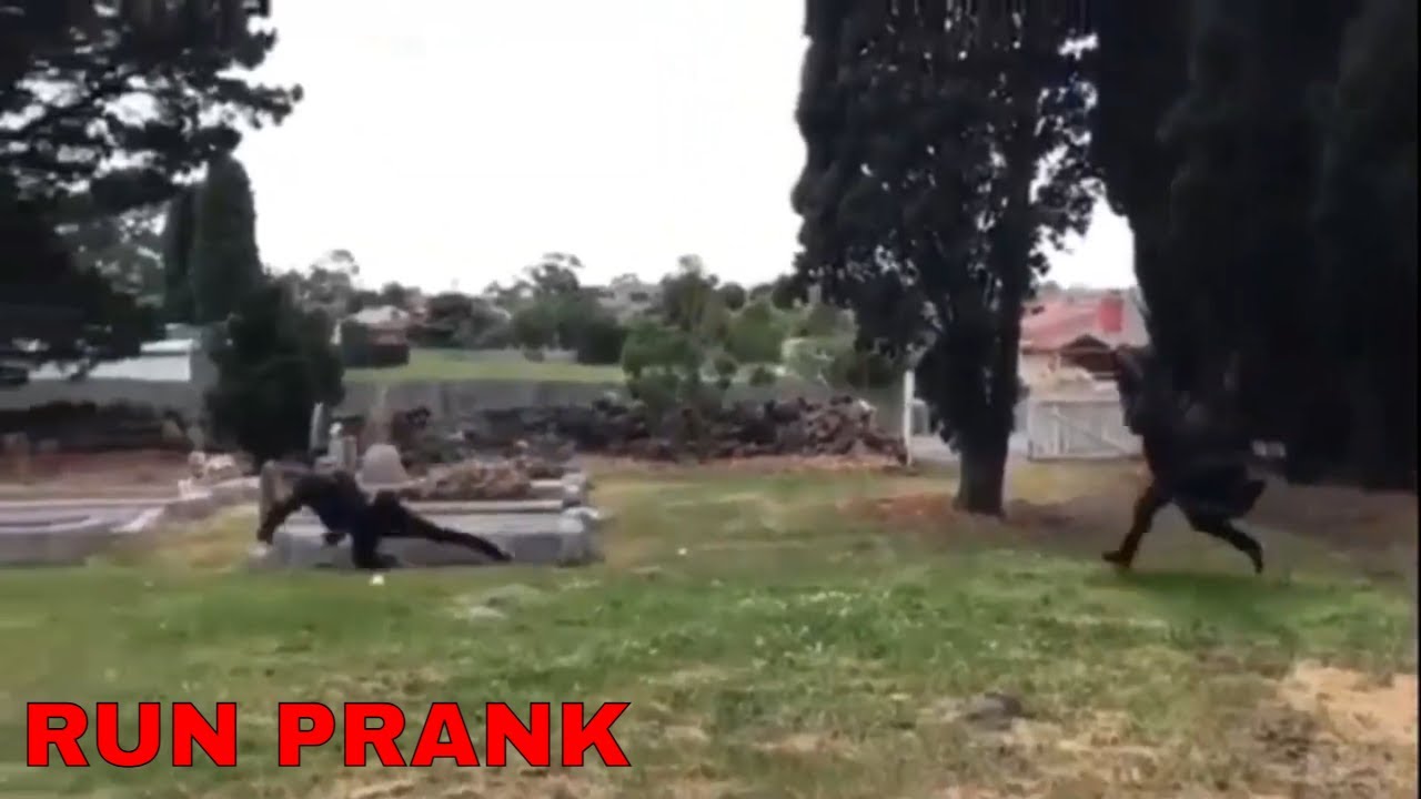 funny scare prank compilation run - fails of the week 2021