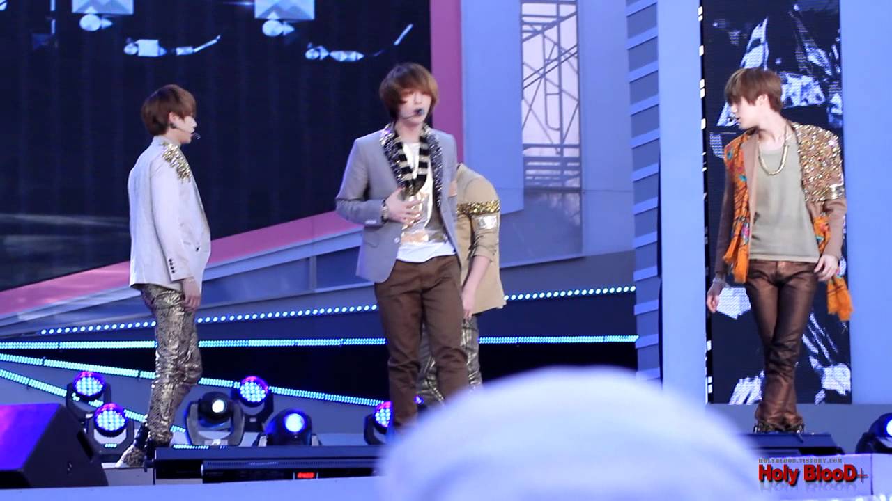 120414 나눔대축제 - SHINee 낯선자(Stranger)
