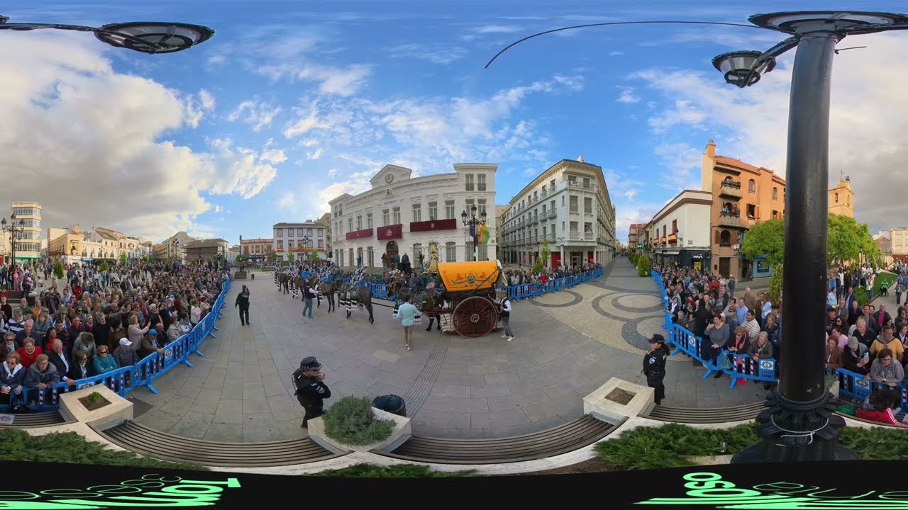 Llegada de las Reatas y Mulillas a la plaza de España · Romería 2024 Tomelloso🎬360º