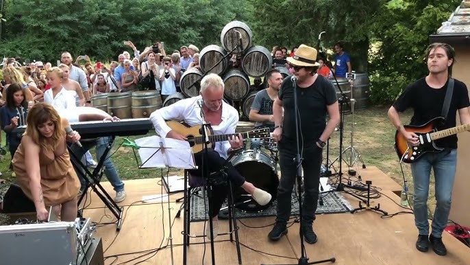 Sting & Zucchero - "Senzo una Donna" (live at Il Palagio in 2018) - YouTube