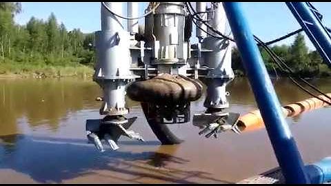 Bơm chìm nạo vét gắn cánh khuấy điện