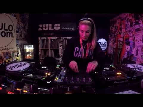 VCK &  (Zulo Room)