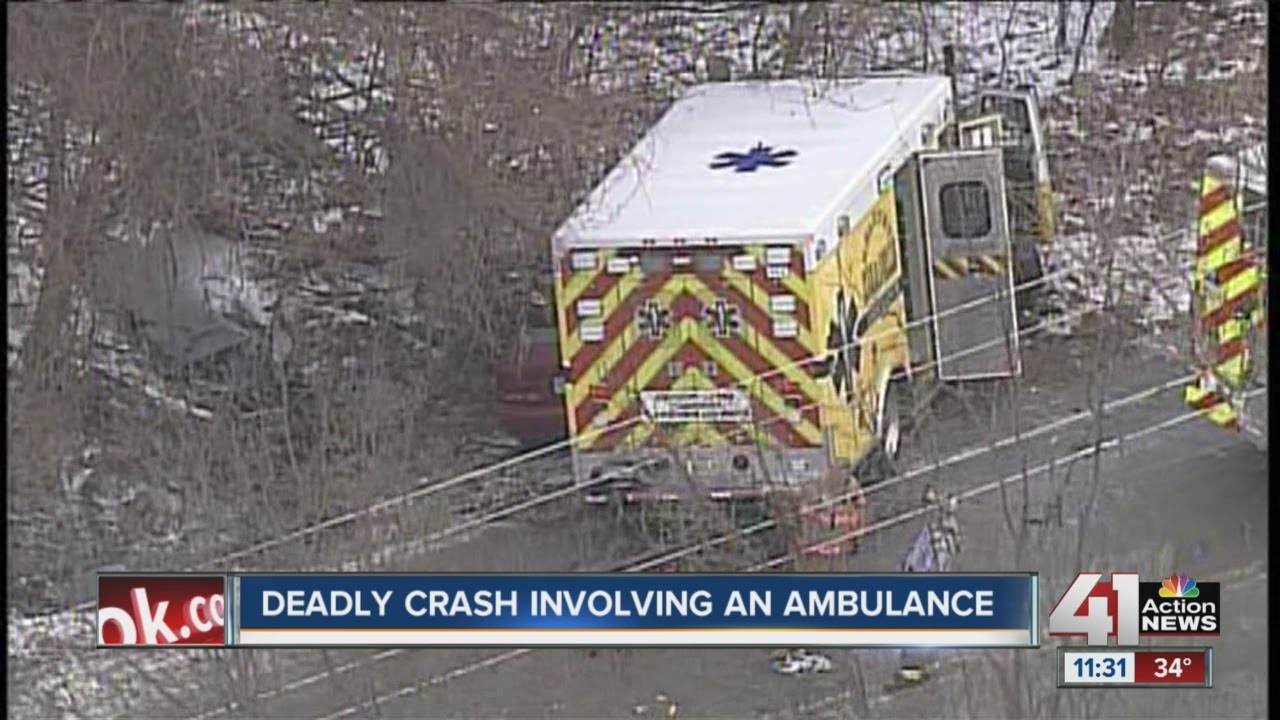 3 injuries reported in ambulance, car crash in Clay County YouTube