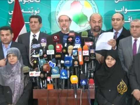 مظاهرات في سامراء والرمادي والموصل والمالكي يشجب