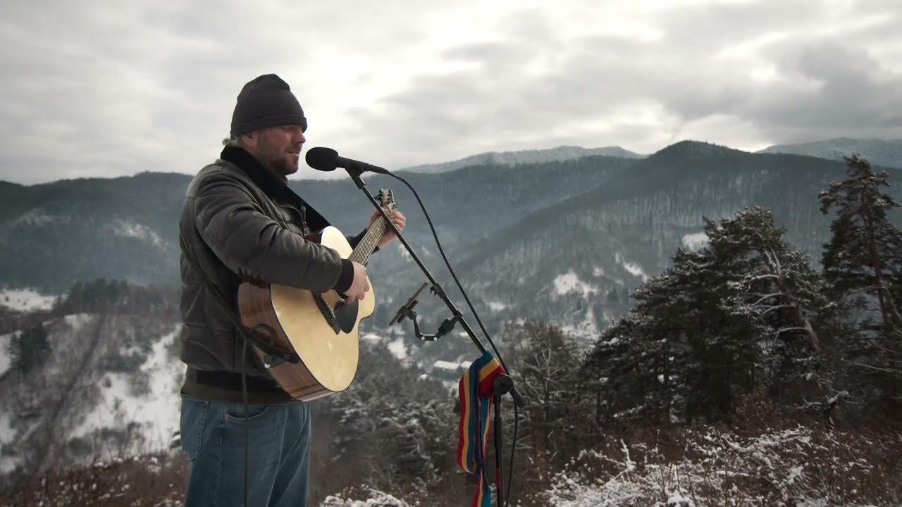 Pamantul deocamdata (Muzica: Mircea Vintila, versuri: Adrian Paunescu)