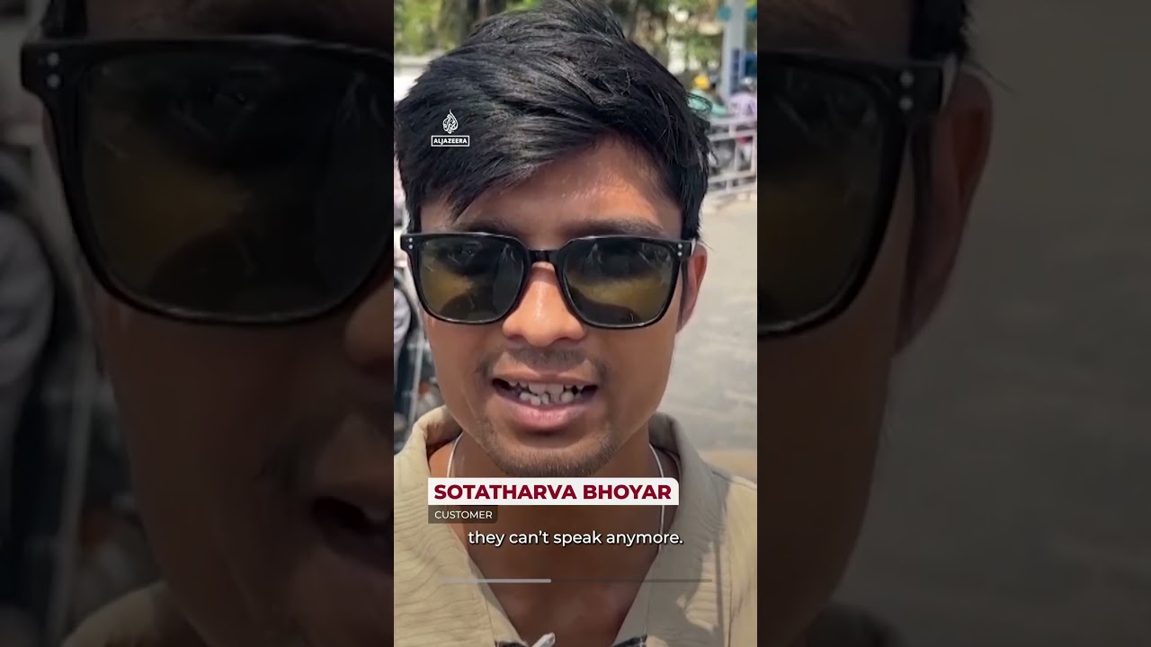 Indian police manage long lines as panic grows over fuel shortages | AJ #shorts