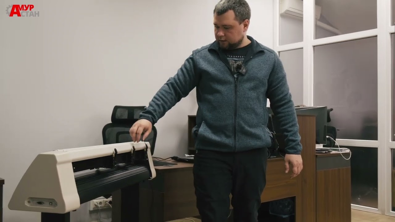 Обзор на Режущий плоттер Redsail RS800C