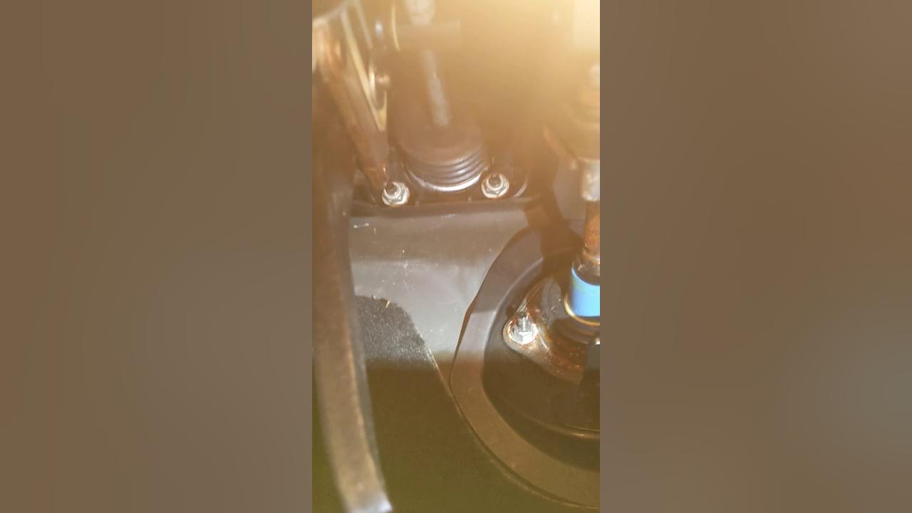 How to take off Windshield Wiper Motor on Jaguar XJ8 20042009 YouTube