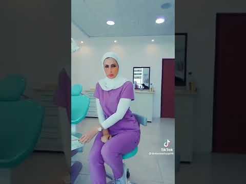 الدكتورة مرام شقير تنصح مرضاها بتفريش اسنانهم