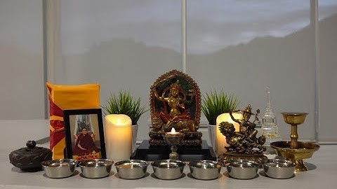 Setting Up an Altar