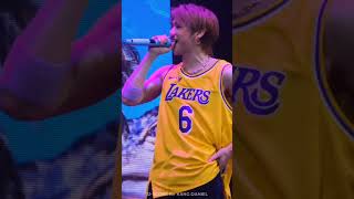 Rapper kang Daniel is here 👍🍑 #kangdaniel #firstparade #rapper #danity #shorts