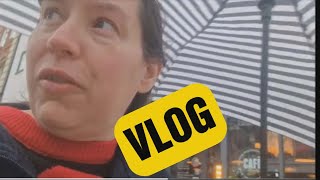 VLOG Spend the day with me ..  An umbrella stresses me out !!