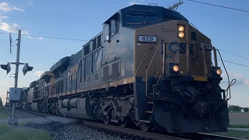 CSX M351 passes Swanders at CP 103 with cool K5HL and GP40-2 trailing!!!