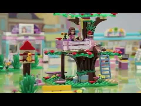 2012 LEGO FRIENDS - Designer Marta (1)