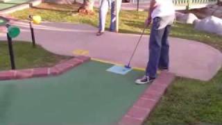 Typical Day at Boomers (MINIGOLF)