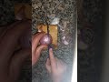 اسرع طريقة لتقشير البصل بدون تعب