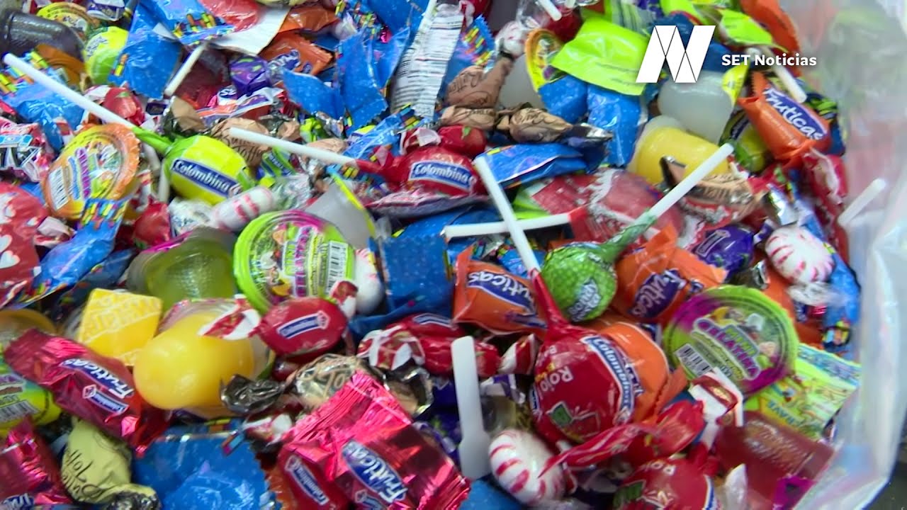 Esto era lo que llevaban los tradicionales aguinaldos navideños - YouTube