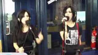the veronicas hook me up live