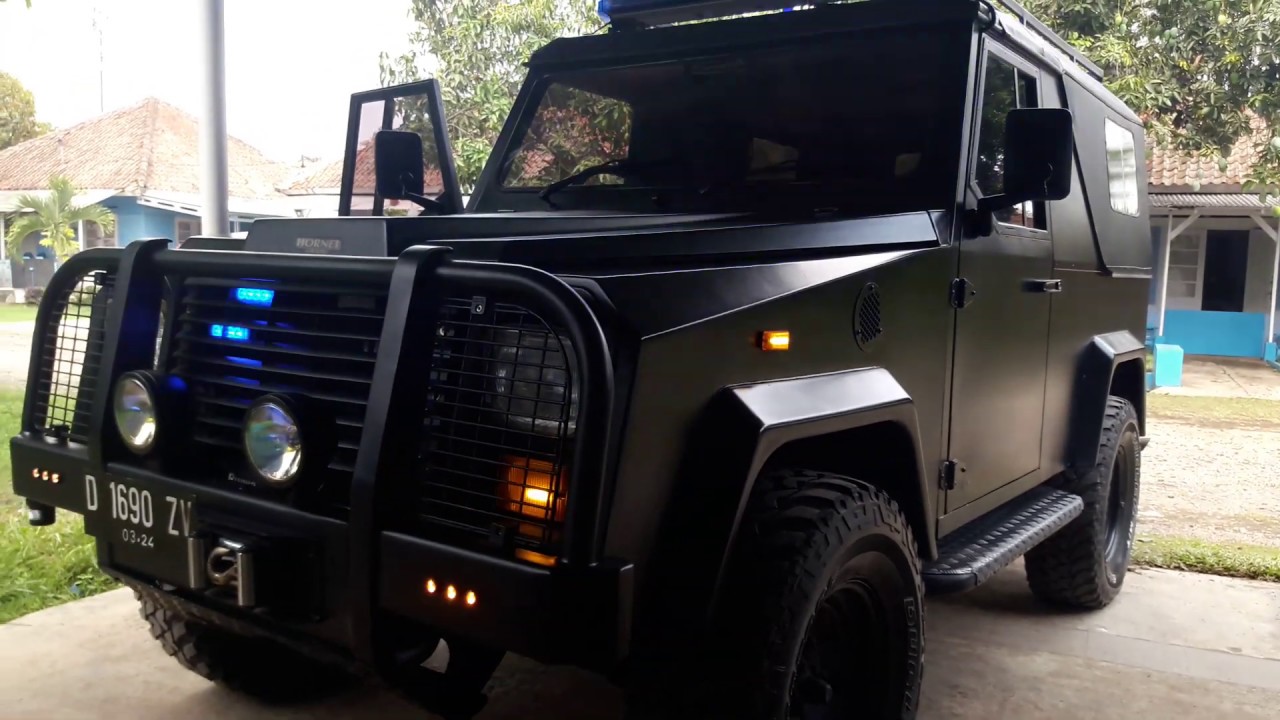 Land rover defender hornet 97 Limited Edition