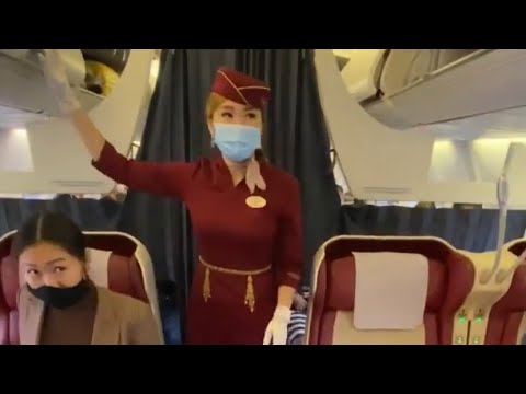 Видео: Коя авиокомпания има най-евтината бизнес класа?