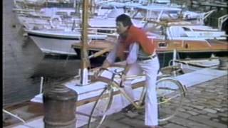 Kinney Shoe Store commercial 1978
Watch hundreds of other classic 70s commercials at youtube.com/MrClassicAds1970s Kinney Shoe Store commercial 1978