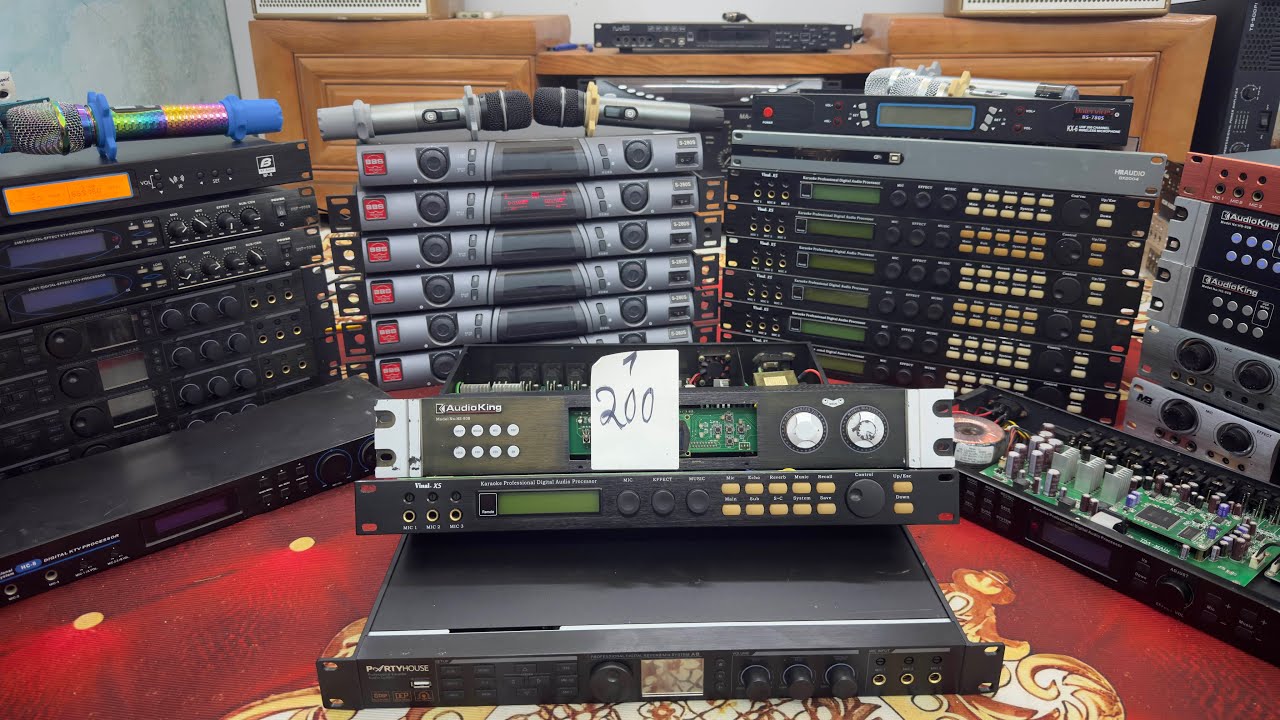 Việt Nam vô địch,vang bãi chỉ từ 200k ,Míc bbs giá rẻ,vang x5 vinal đẹp LH:0388,897,789