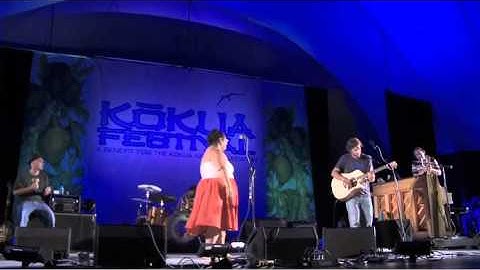 Jack Johnson & Paula Fuga - Better Together (live from kokua festival 2010)