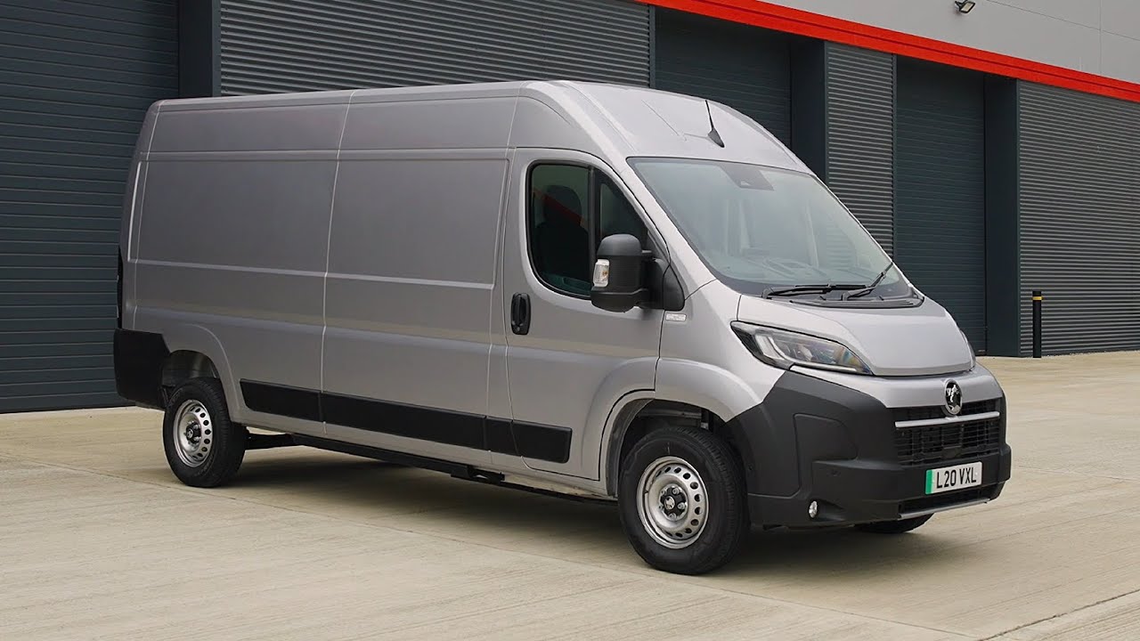 New 2025 Opel Movano (Vauxhall Movano) - Walkaround and Interior presentation