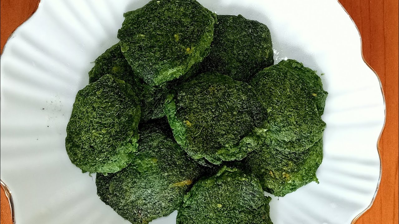 সরিষা শাকের নতুন রেসিপি। sorisa shaak recipe in Bangla. mustard greens