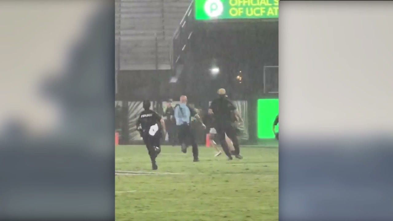 Lightning, Field Runs, and a Comeback: UCF Tops Jacksonville State