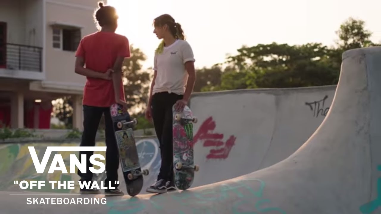 Girls Skateboarding In India 